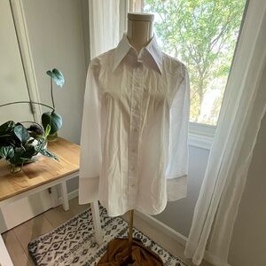 Banana Republic - Crisp White Button-down